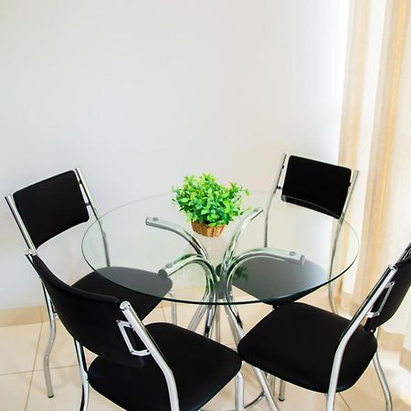 Apartamento Novo E Completo No Centro De Palmas C/ Internet Exterior foto